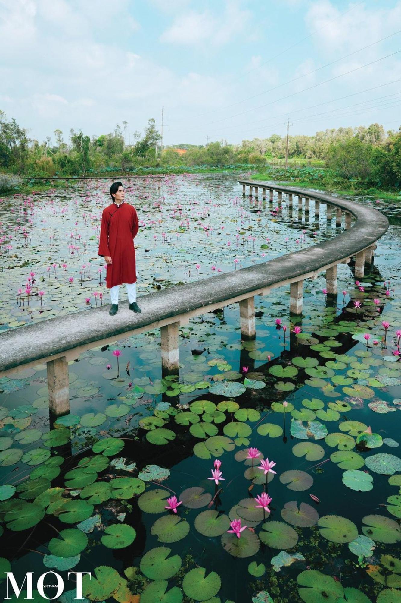 Hotel Làng Nổi Tân Lập Moc Hoa Esterno foto